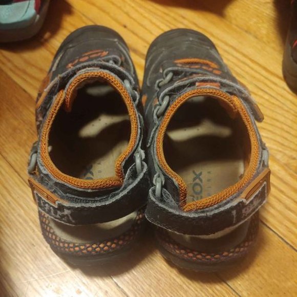 Geox Boy's Sandals Toddler Size 9.5 - Picture 3 of 4